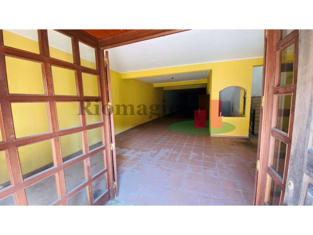 Prédio no Centro do Cartaxo***RIOMAGIC*** - Grande imagem: 4/33