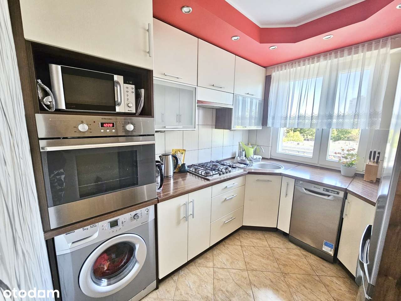 os. Jagiellońskie po remoncie z wyposażeniem