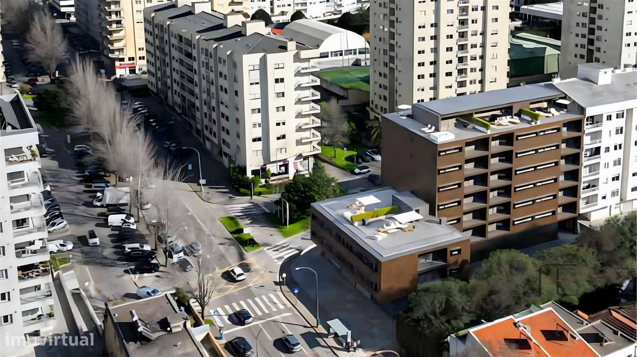 Apartamento T4 DUPLEX Venda em Cedofeita, Santo Ildefonso, Sé, Miragai - Grande imagem: 4/14
