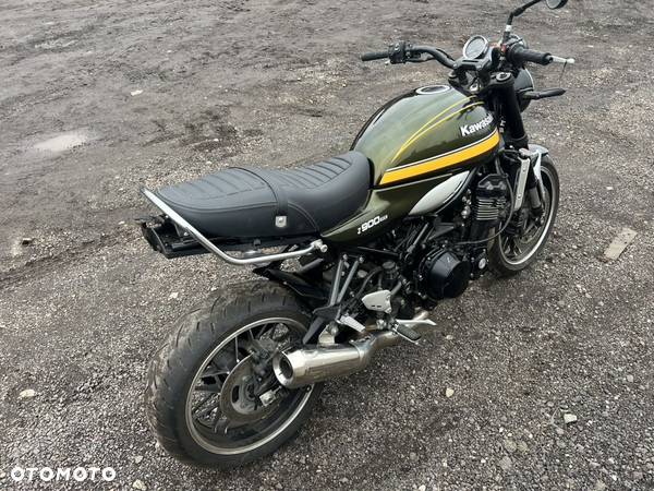 Kawasaki Z 900 RS - 4