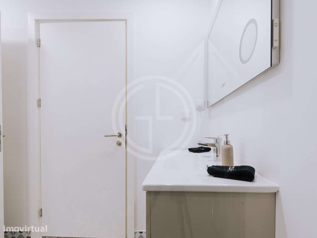 Apartamento T2 na Baixa de Faro-13