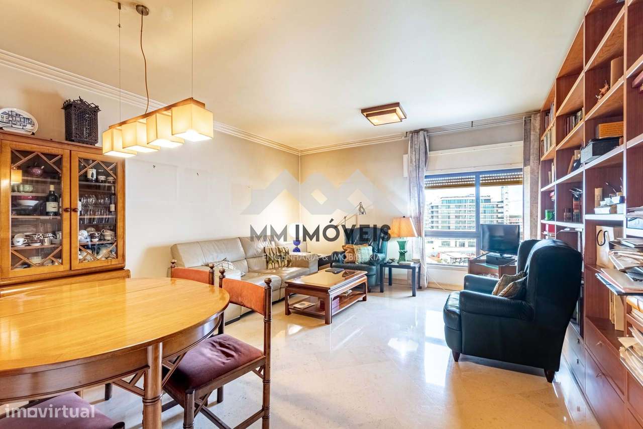 Apartamento T3 | Varanda | Lugar de estacionamento | Arrecadação | Mir - Grande imagem: 4/33