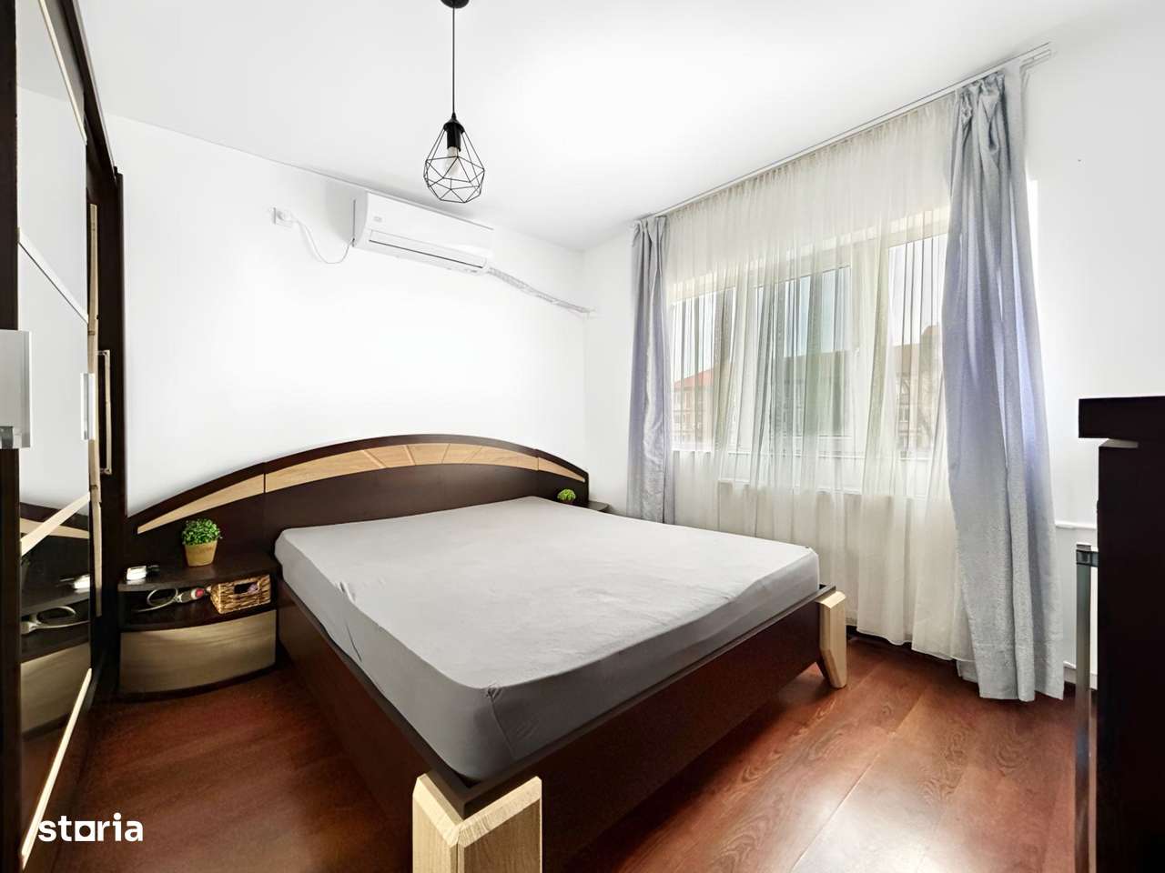 De vanzare | Decomandat 2 camere | Et 3 | Finisaje moderne | Soarelui-10