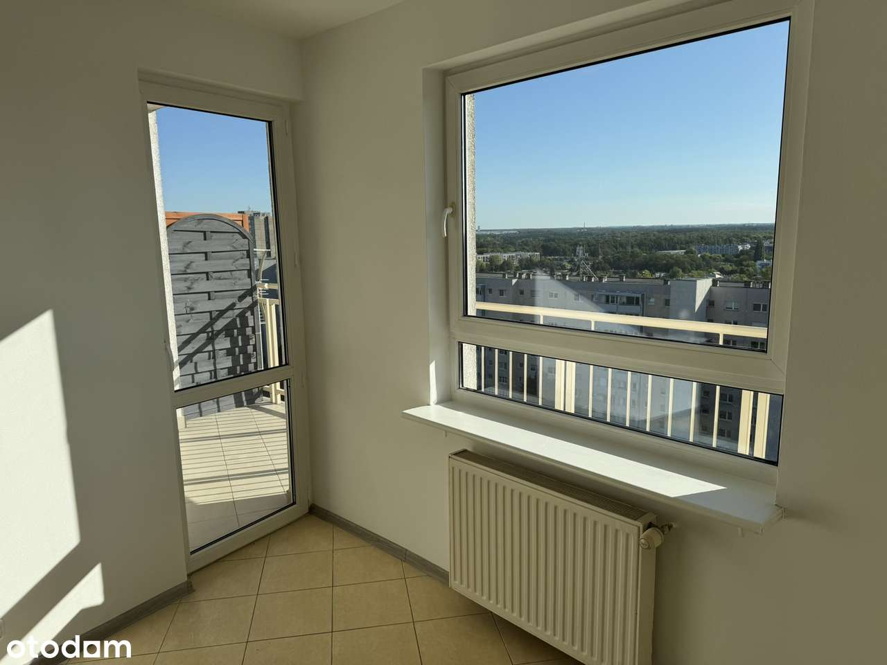 Bezpośrednio, ChartowoTower,od zaraz,garaż,komórka - Pełny obrazek: 2/18