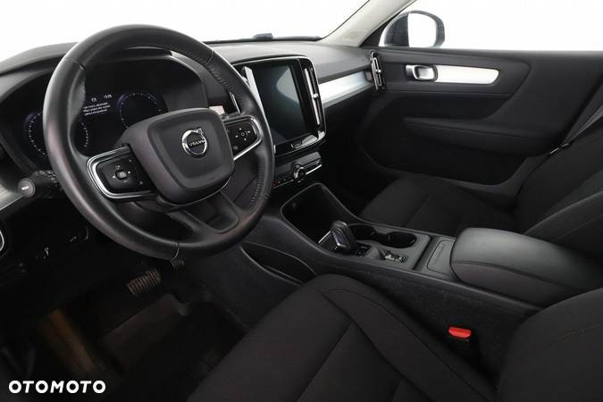 Volvo XC 40 D3 Momentum Pro - 13