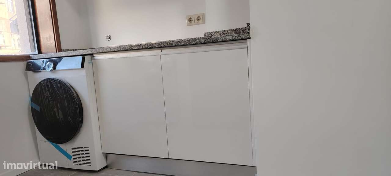 Apartamento T2  restaurado, área 100m2 - Grande imagem: 5/22