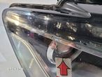 Audi Q5 8R Lampa Xenon R - 13688 - 9