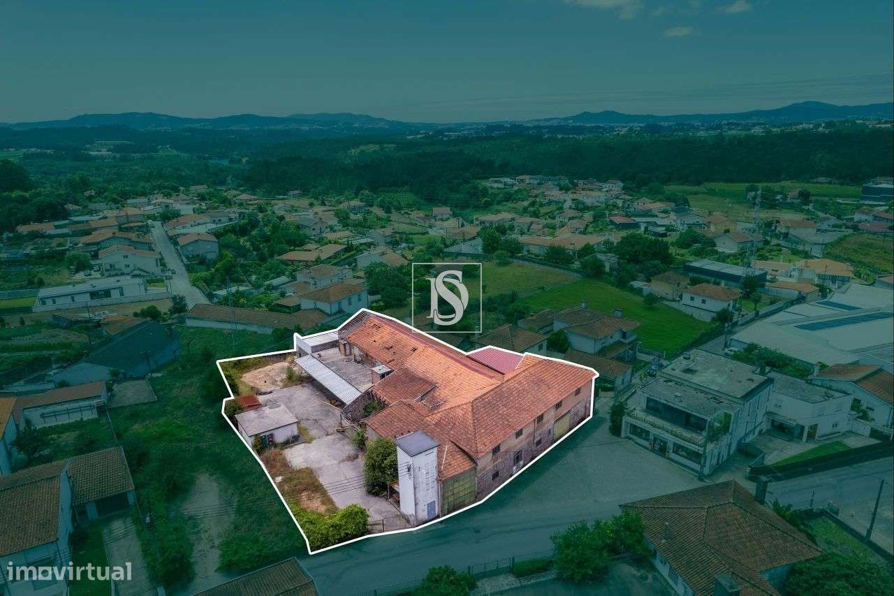 Pavilhão c/ cerca de 1000 m² de área coberta licenciado para indústria - Grande imagem: 2/10