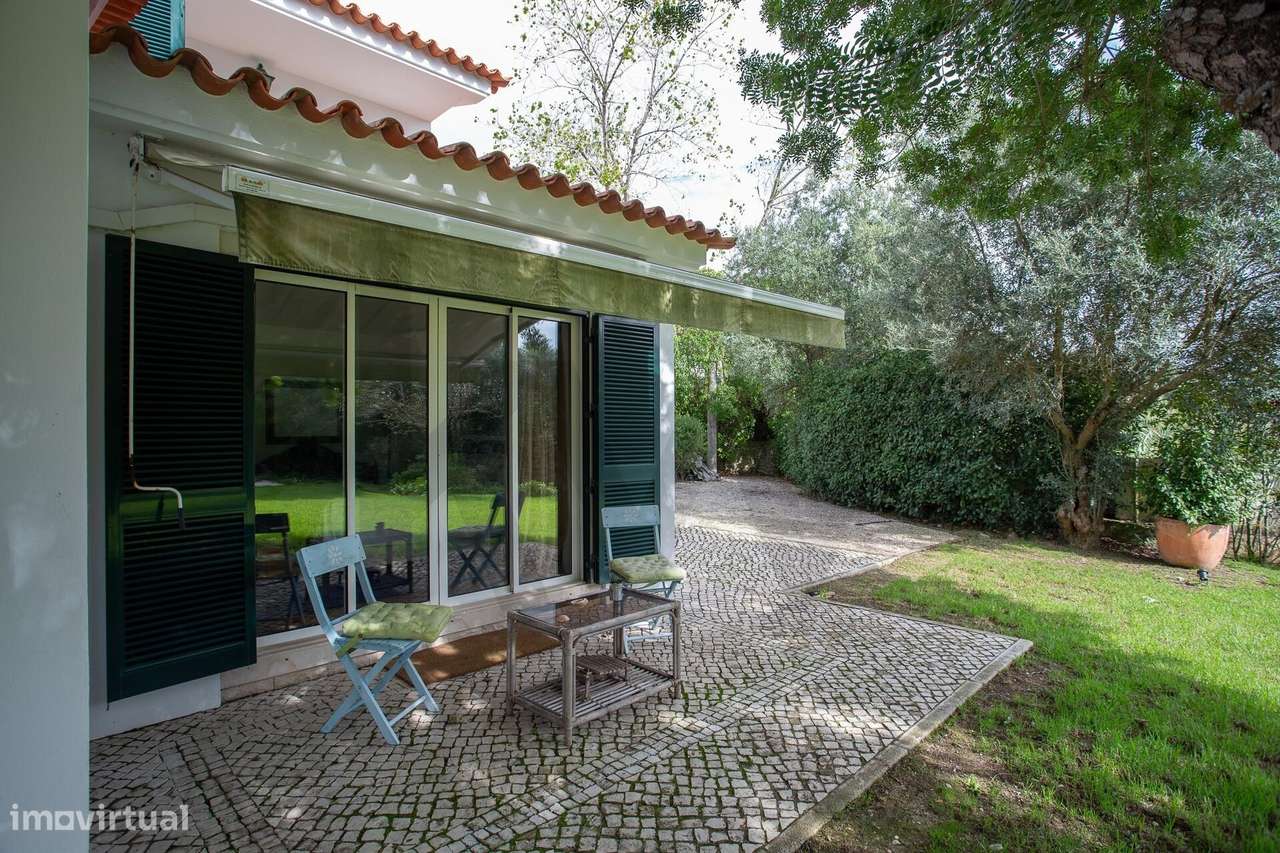 Moradia de Luxo T3 + 1 com Piscina e Jardim Privado em Alcabideche, Ca-6