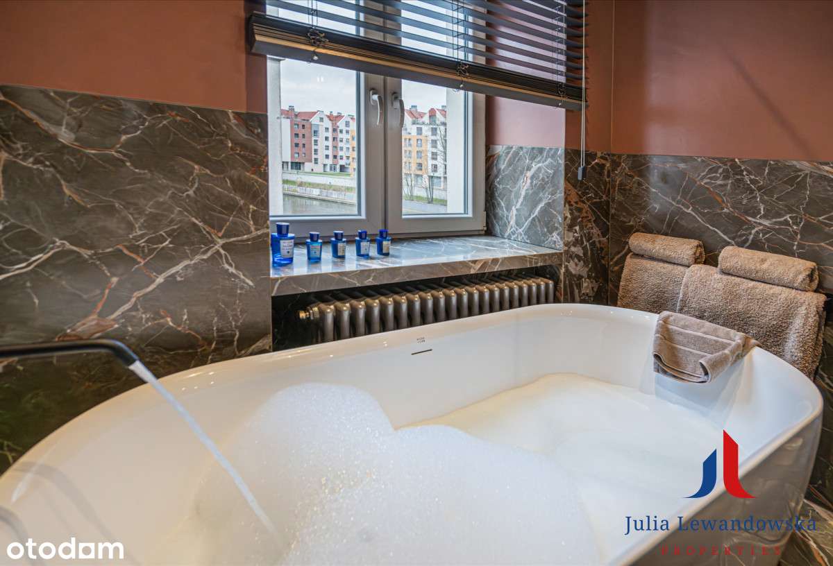 Mieszkanie w kamienicy z widokiem na Motławę-14