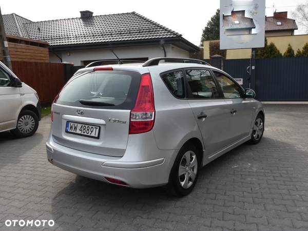 Hyundai I30 1.4 Base - 4