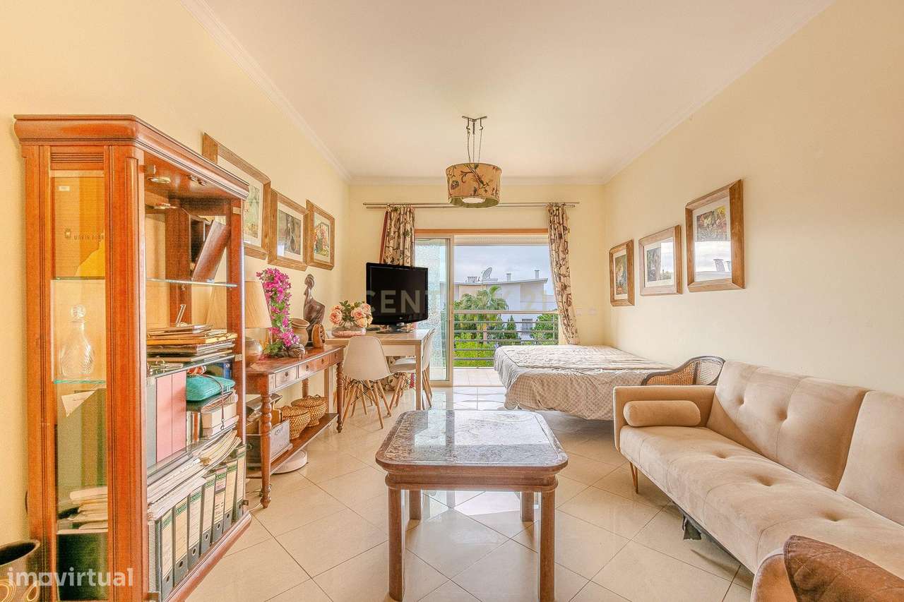 T1 com Varanda e Vista Piscina | Encosta da Orada – Albufeira - Grande imagem: 5/24