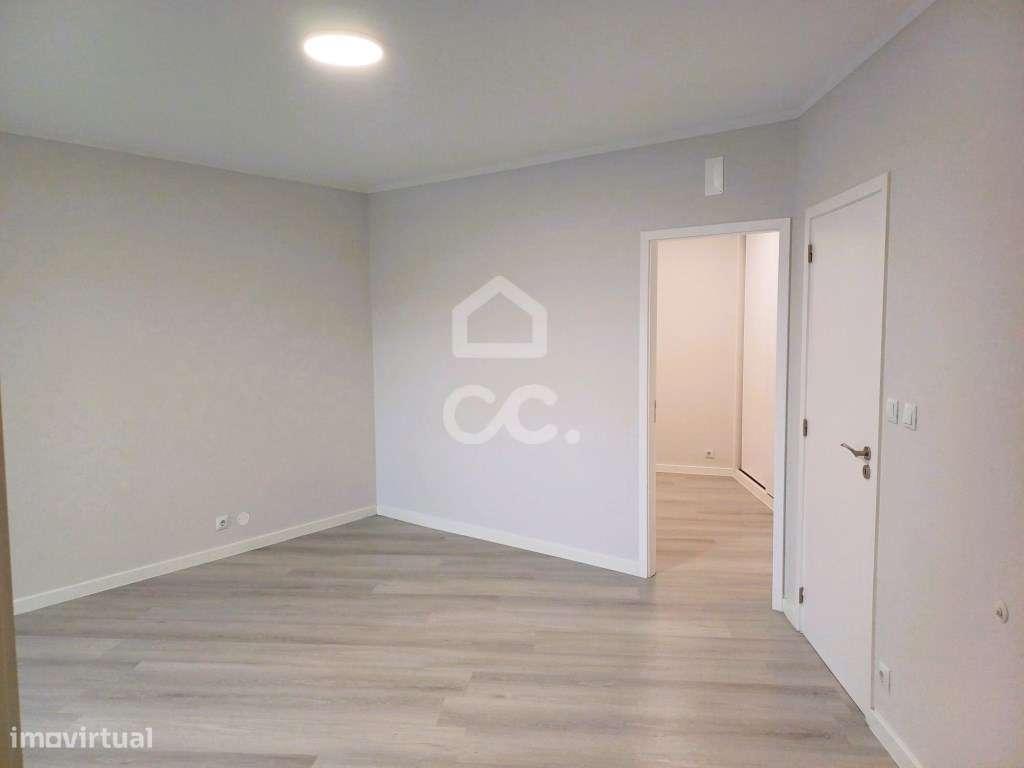 Apartamento T3 Remodelado com Vistas Panorâmicas - São Vicente, Braga-17