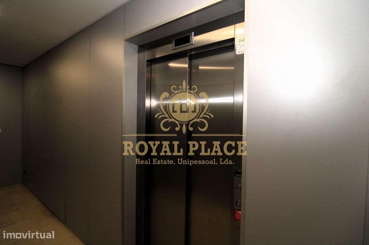 Apartamento T2 Urbanização Vila Areal - como NOVO-14