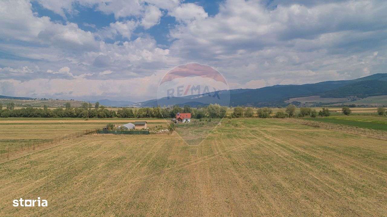 0% COMISION / Casă cu 3 camere si teren 28 500 mp , COVASNA - Imagine principală: 1/20