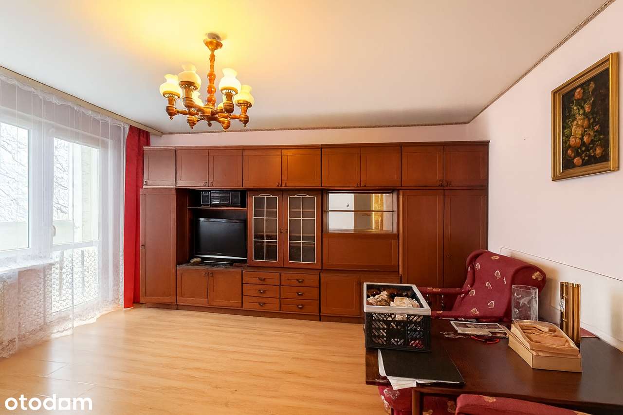 2 pokojowe, bardzo dobry układ pomieszczeń, duży balkon, winda-0