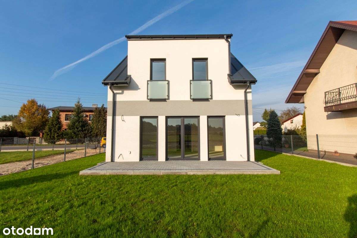 Nowoczesny dom jednorodzinny w Strzebiniu-1