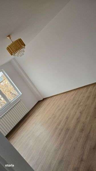 Apartament cu 3 camere Decomandat 2 bai 70 mp pe mijloc 62500 - Imagine principală: 5/5