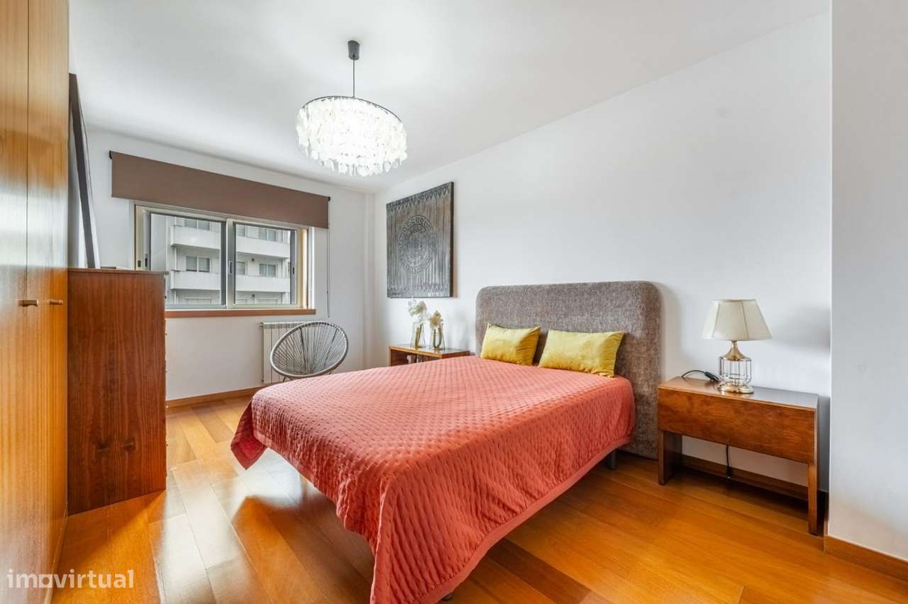Apartamento T4 com 2 Suites a poucos minutos do Centro de Braga-10