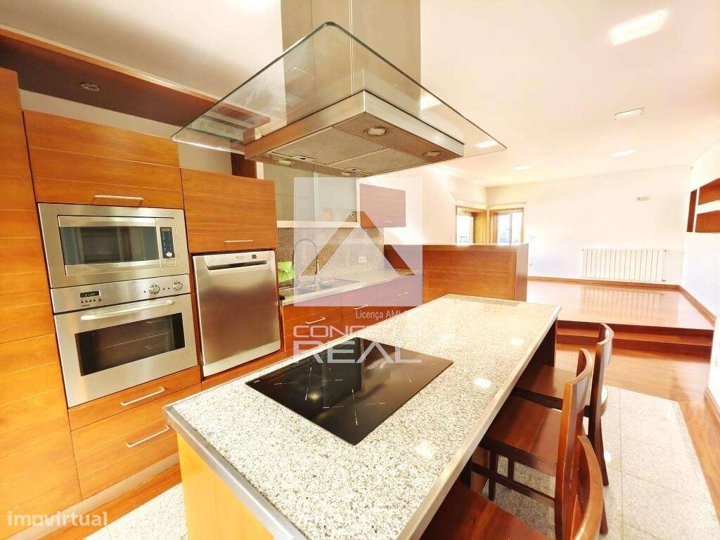 Moradia T4 c/ piscina – Centro de Penafiel - Grande imagem: 1/38