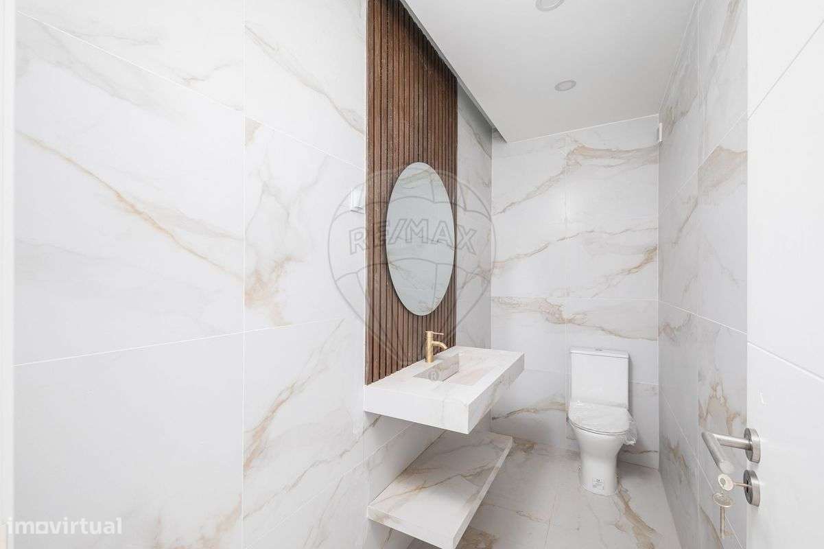 Moradia T4 para venda - Grande imagem: 4/39