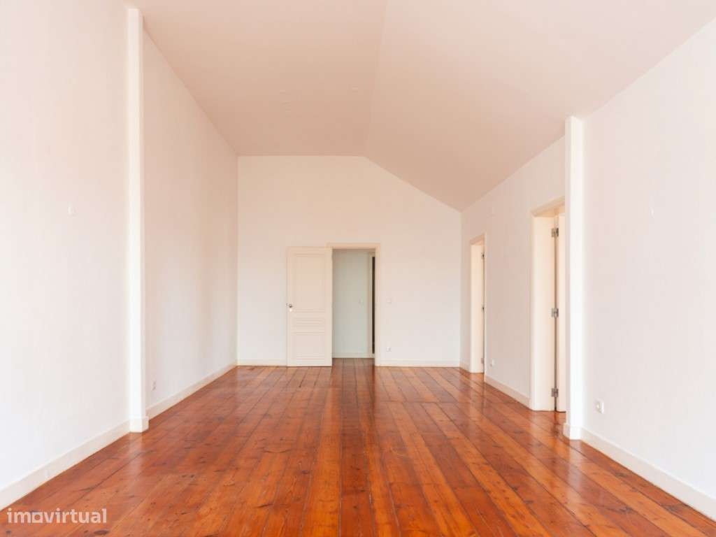Charmoso apartamento T2 no Príncipe Real, com vistas verdadeirament...-14