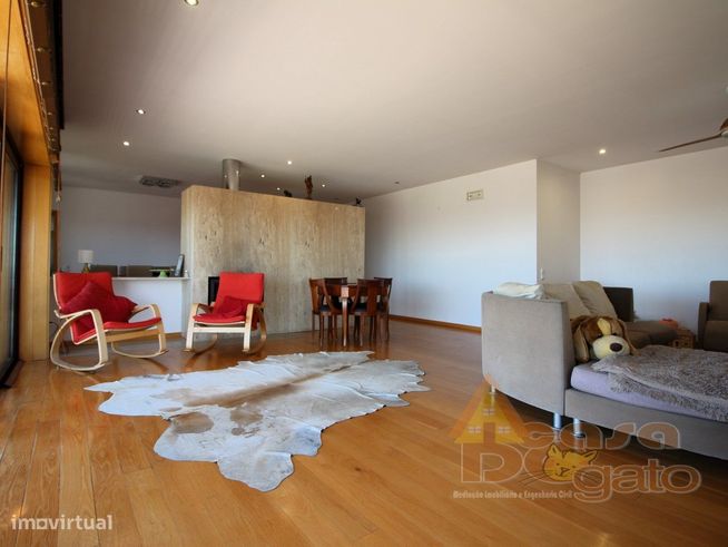 uma moradia única com um panorama ímpar-5