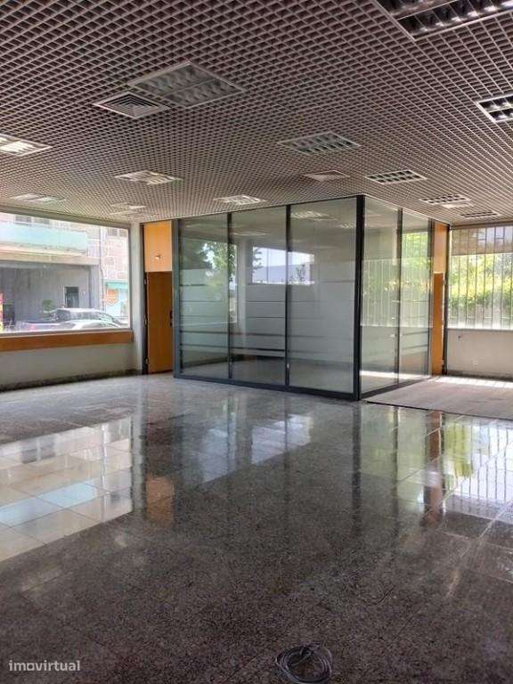 Imóvel Comercial em Carrazeda de Ansiães-7