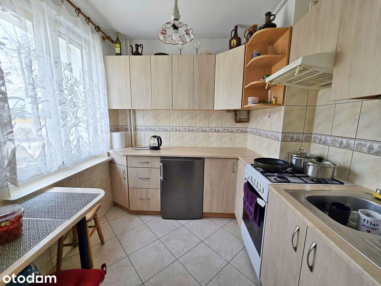 Dwa mieszkania - jedno i dwupokojowe, umeblowane. Blisko centrum.-9