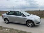 Ford Focus 1.6 16V Ghia - 4