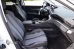 Peugeot 3008 PureTech 130 Stop & Start GPF EAT8 Roadtrip - 35