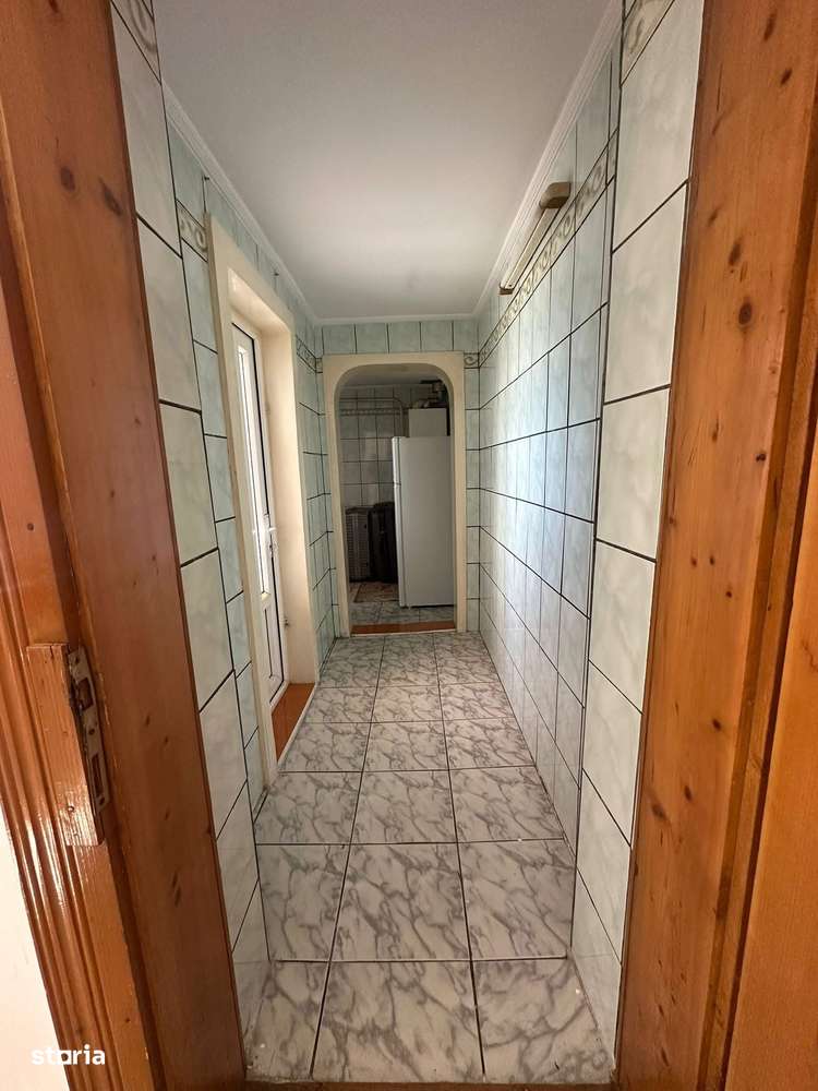 Casă cu 2 camere de vânzare în zona Grivita - Imagine principală: 3/6