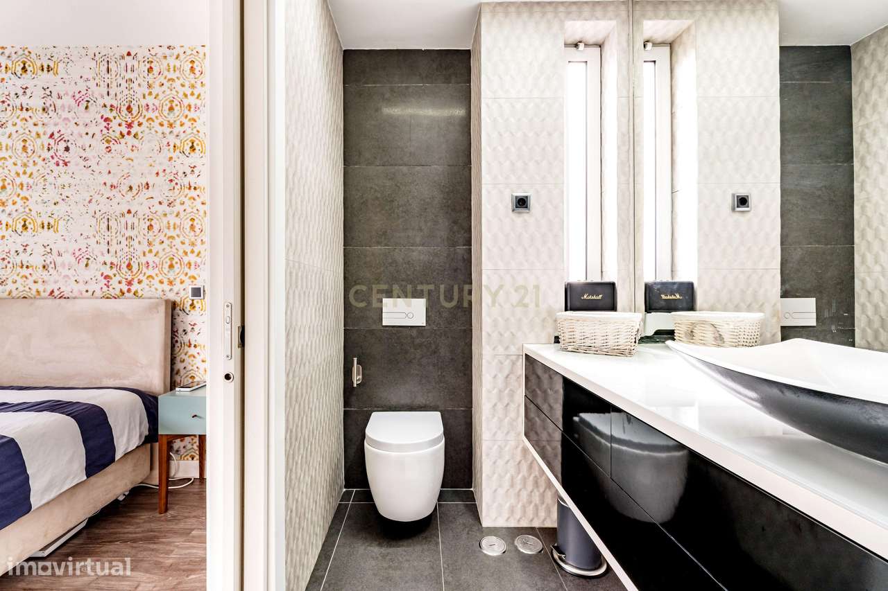 Moradia contemporânea na Aroeira | Luz natural, conforto e eficiência-40