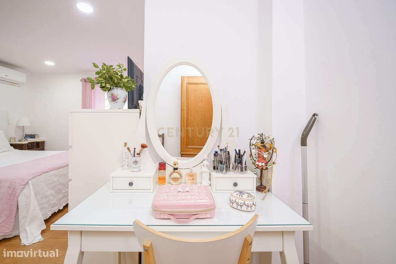 Moradia T5 de Charme com piscina, em Palmela. Conforto, Elegância e Fu-27