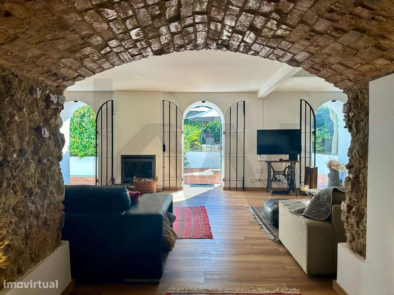 Apartamento T3 Duplex com Jardim e Piscina na Graça, Lisboa - Grande imagem: 3/37