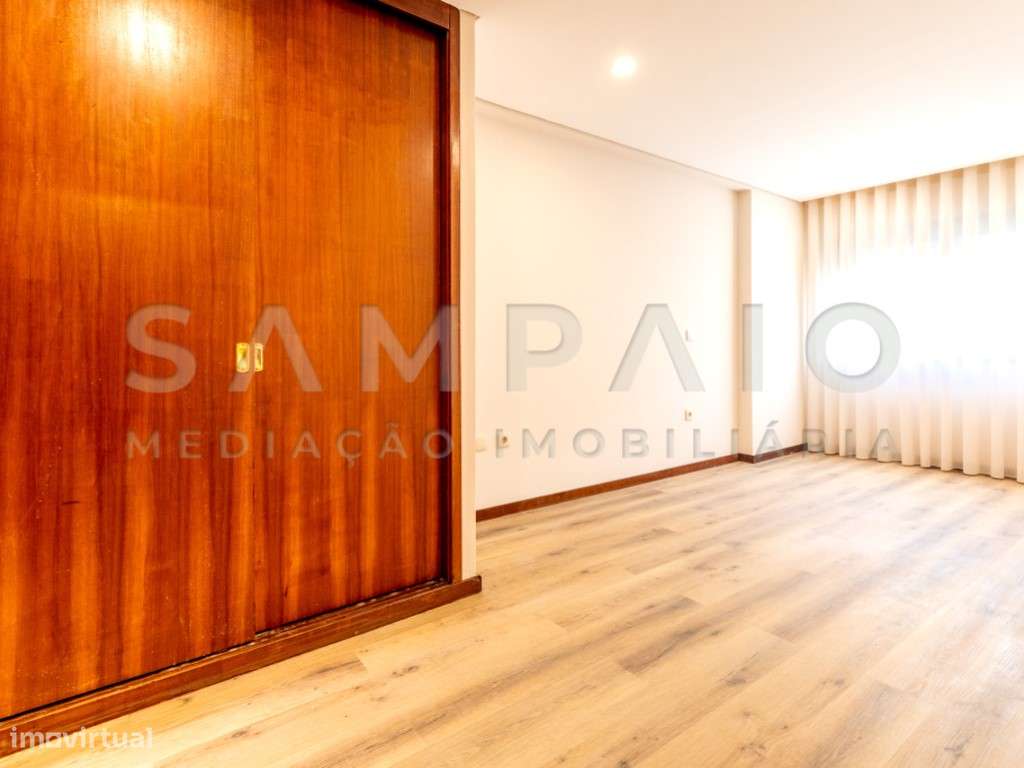 Apartamento T3 Renovado- Valongo!-23