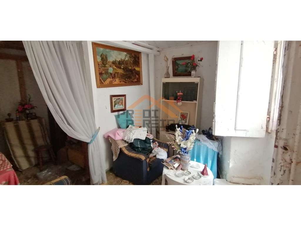 Prédio para reabilitação no Paço do Lumiar, com elevado potencial d...-21