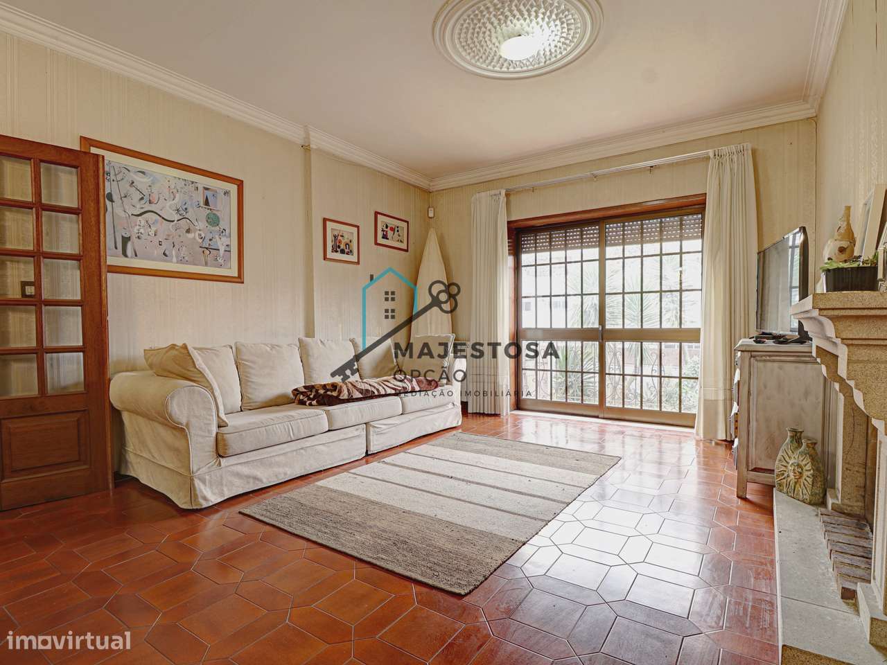 Moradia T5 com Piscina na Rua Padre Cruz, Maximinos - Grande imagem: 4/47