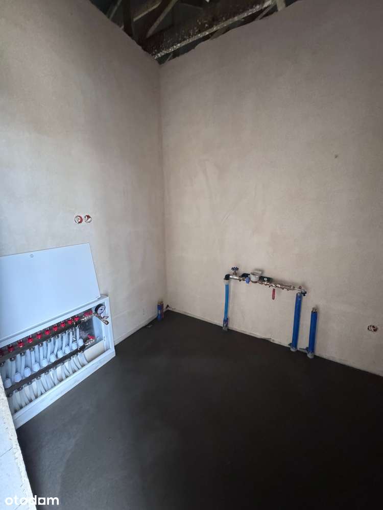 Parterowy nowoczesny z pompą ciepła-14