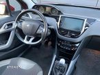 Peugeot 2008 1.2 Pure Tech Allure S&S - 37