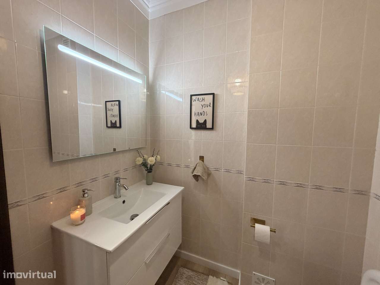 Apartamento T3 com Varanda - Quinta do Conde - 300.000€-11