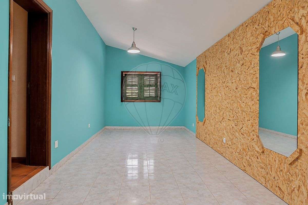Moradia T4 para venda-18