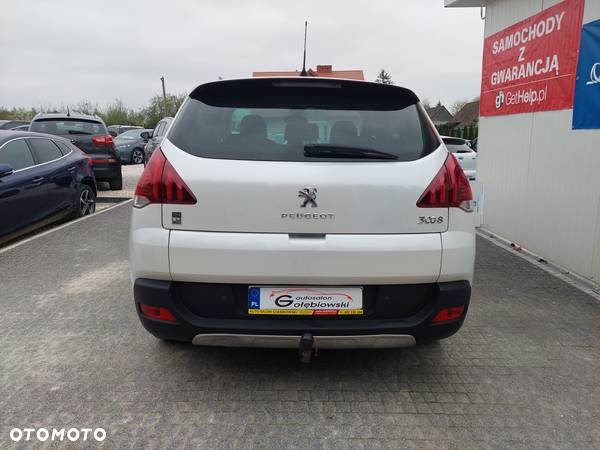 Peugeot 3008 Hybrid4 - 6