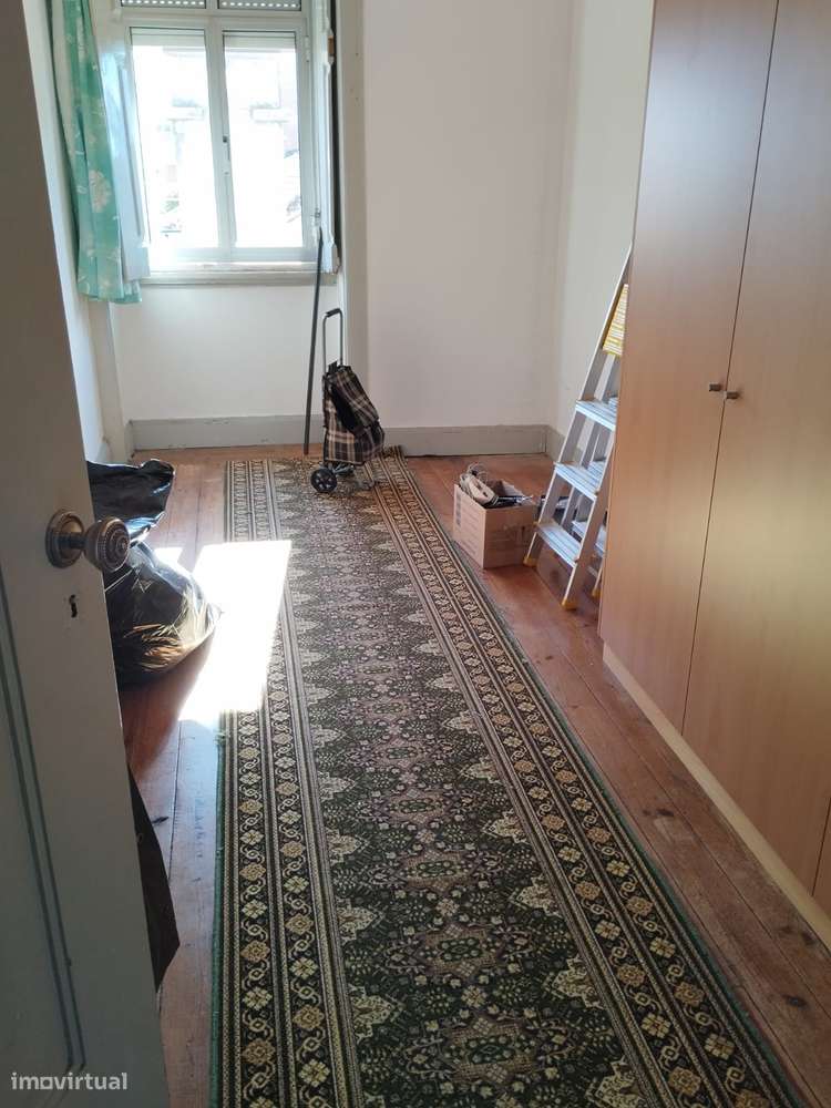 Apartamento T4 na Alameda da Conchada-10