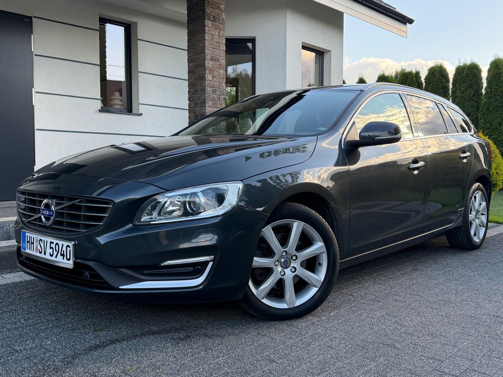 Volvo V60 I (2011-2018) D2 Drive-E Momentum 2015