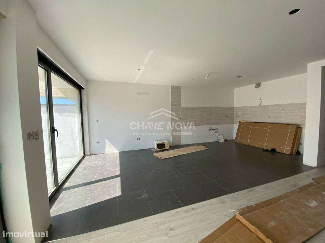 Moradia em banda 4 Quartos, para Venda por 375.000 € em Anadia-2