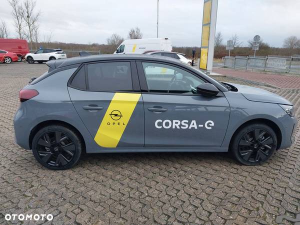 Opel Corsa - 10