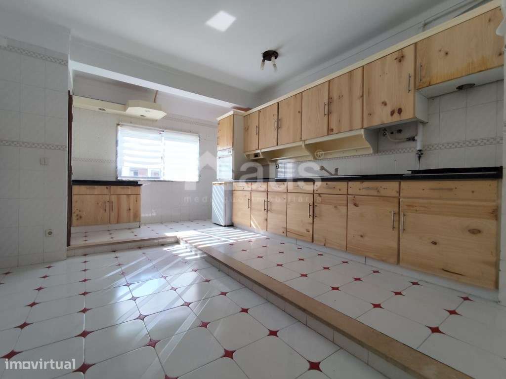 T3 com arrecadação e varanda - Grande imagem: 4/17