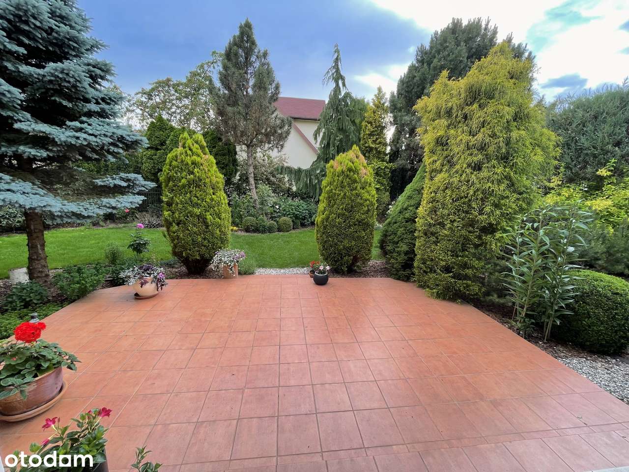 Atrakcyjny i zadbany dom w sąsiedztwie Gocławia / Bez prowizji-9