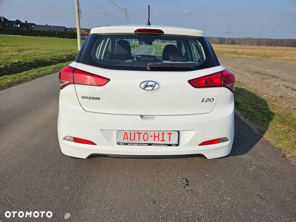 Hyundai i20 1.2 Classic - 11